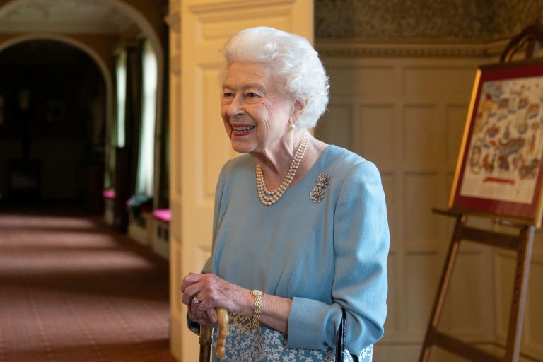 Βασίλισσα Ελισάβετ: 70 χρόνια στον βασιλικό θώκο