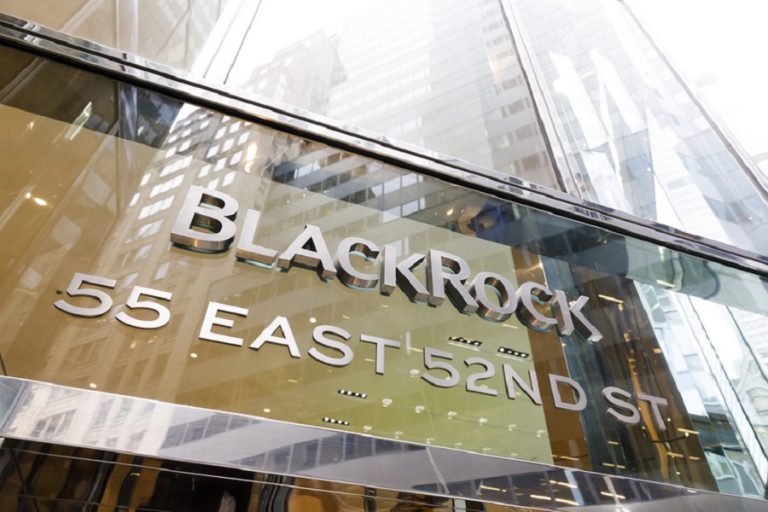 BlackRock: Bιώνουμε το χειρότερο επενδυτικό περιβάλλον των τελευταίων δεκαετιών