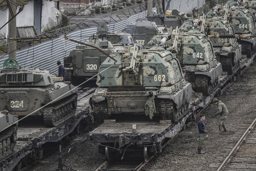 Η Ρωσία διπλασιάζει τις αμυντικές της δαπάνες με το κόστος της εισβολής στην Ουκρανία να εκτοξεύεται