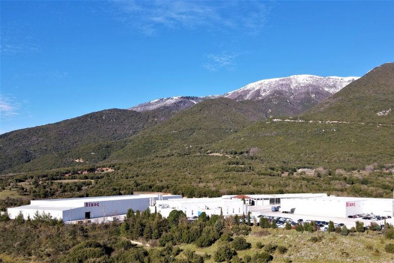 Βίκος: Επένδυση ύψους 22 εκατ. ευρώ σε νέα μονάδα παραγωγής και εμφιάλωσης στο Καλπάκι Ιωαννίνων