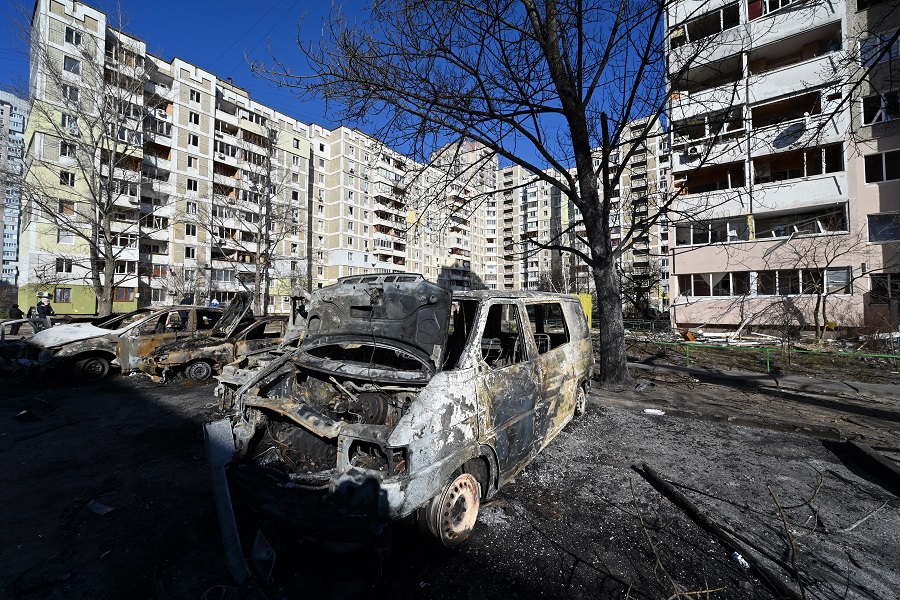 H Ρωσία βομβάρδισε σχολή καλών τεχνών στη Μαριούπολη – Πολυκατοικία επλήγη στο Χάρκοβο, 5 νεκροί