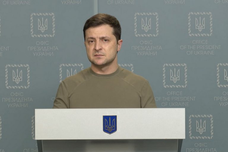 Ζελένσκι: Είμαι ευγνώμων στον Έλληνα υπουργό Εξωτερικών