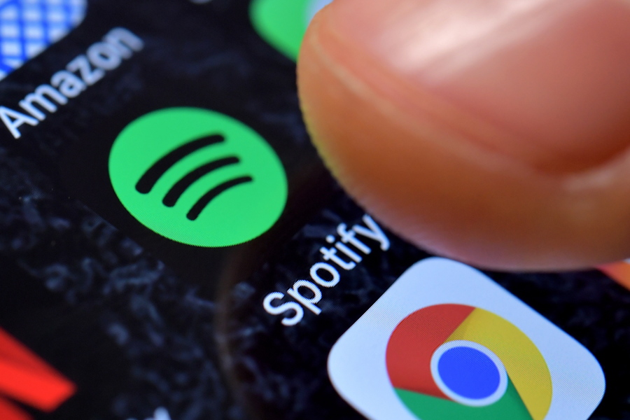 Το Spotify «επιστρατεύει» την τεχνητή νοημοσύνη της Google για podcast και audiobook