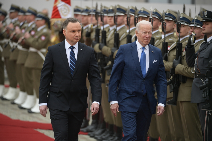 Πολωνία: Μπαράζ επαφών ΗΠΑ-Ουκρανίας πριν την ομιλία Μπάιντεν
