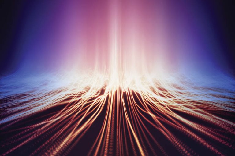 Οι επενδύσεις σε οπτικές ίνες και 5G που έρχονται για να αλλάξουν τη χώρα
