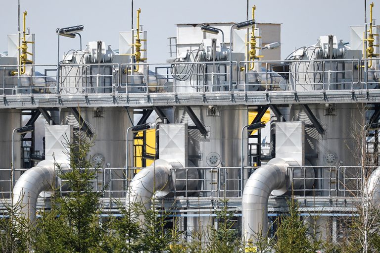 Η Ρωσία κλείνει την «κάνουλα» του φυσικού αερίου σε Πολωνία και Βουλγαρία