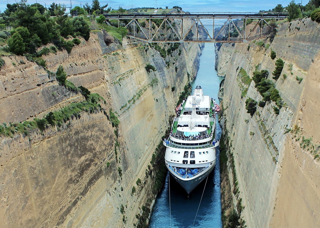 Διώρυγα της Κορίνθου: Αυξημένες οι διελεύσεις πλοίων τον πρώτο μήνα επαναλειτουργίας