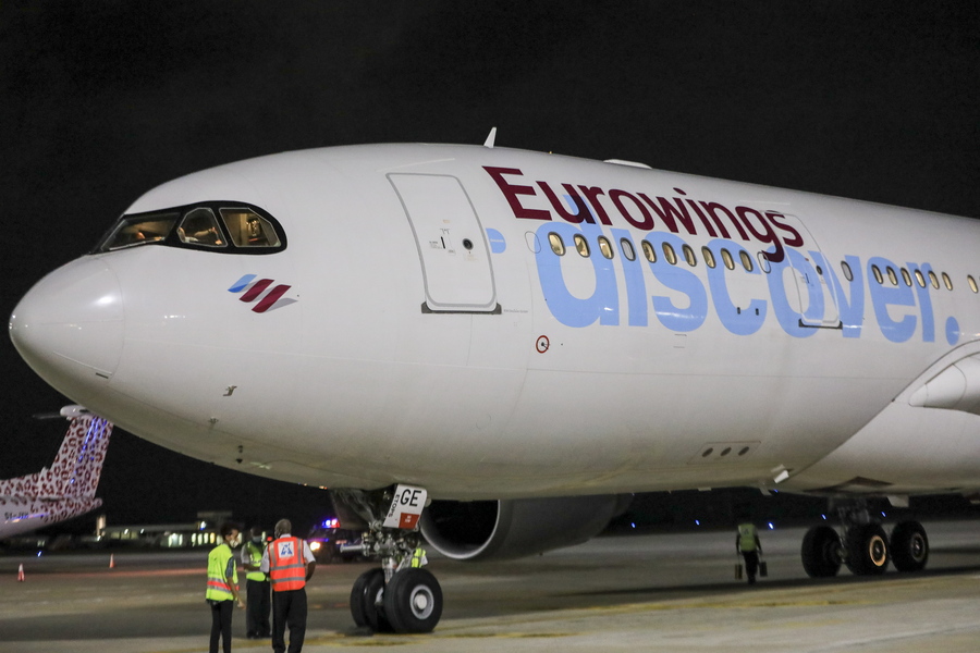 Η απεργία των πιλότων καθηλώνει τις μισές πτήσεις της Eurowings