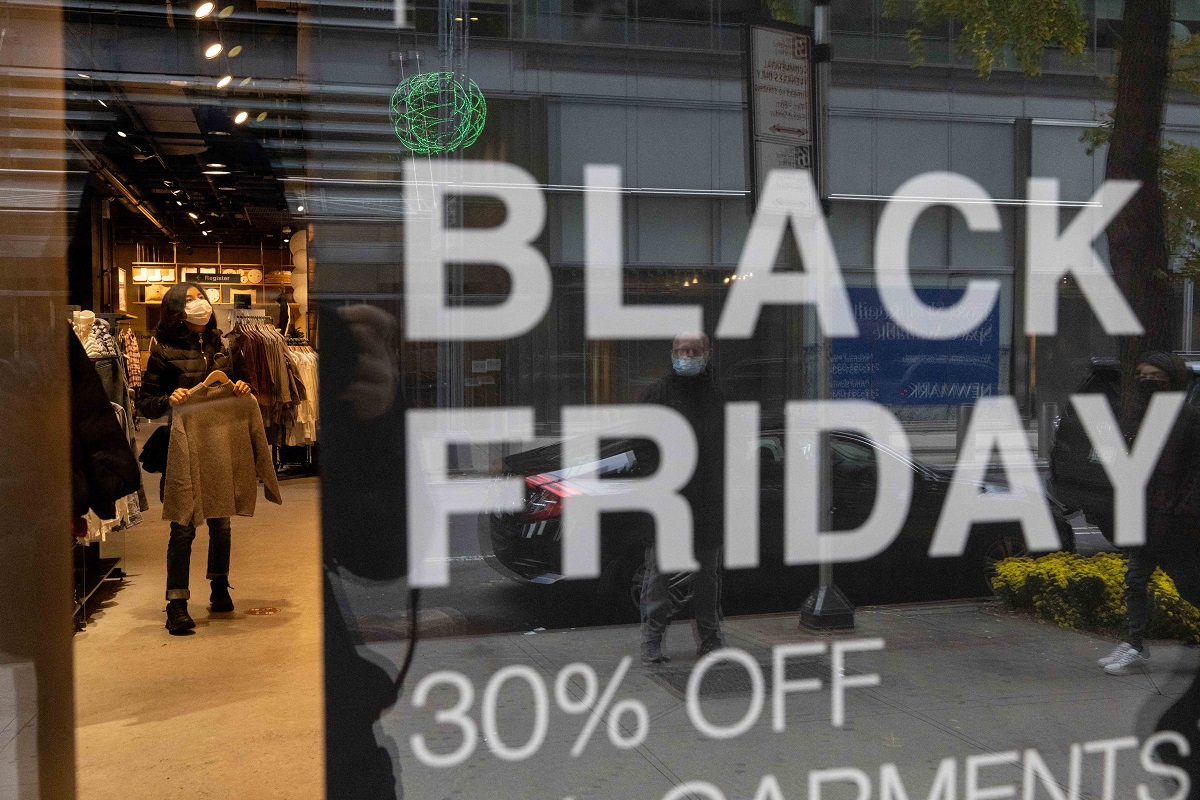 Η φετινή Black Friday ήταν υπόθεση των eshops