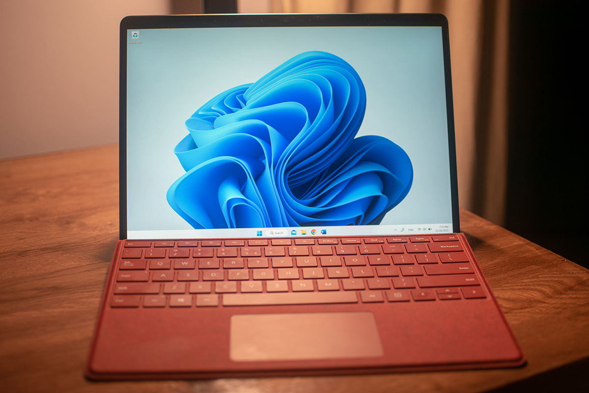 Surface Pro 9: Πήραμε και δοκιμάσαμε την 2 in 1 ναυαρχίδα παραγωγικότητας της Microsoft