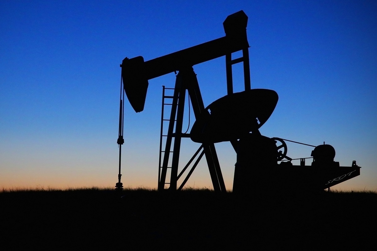 Η Σαουδική Αραβία μειώνει την ημερήσια παραγωγή πετρελαίου – Σε άνοδο οι τιμές