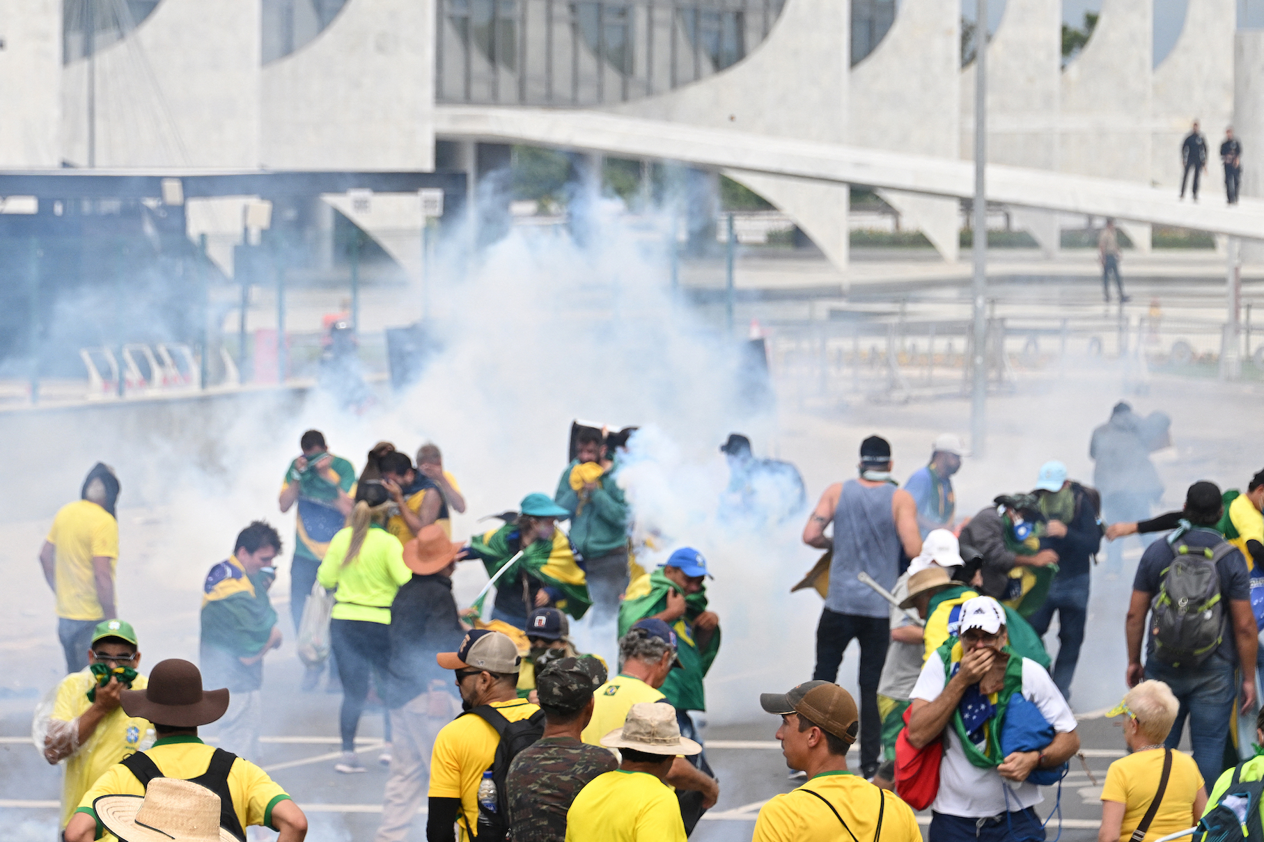 Βραζιλία: Εισβολή υποστηρικτών του Μπολσονάρου στο Κογκρέσο, το προεδρικό μέγαρο και το Ανώτατο Δικαστήριο