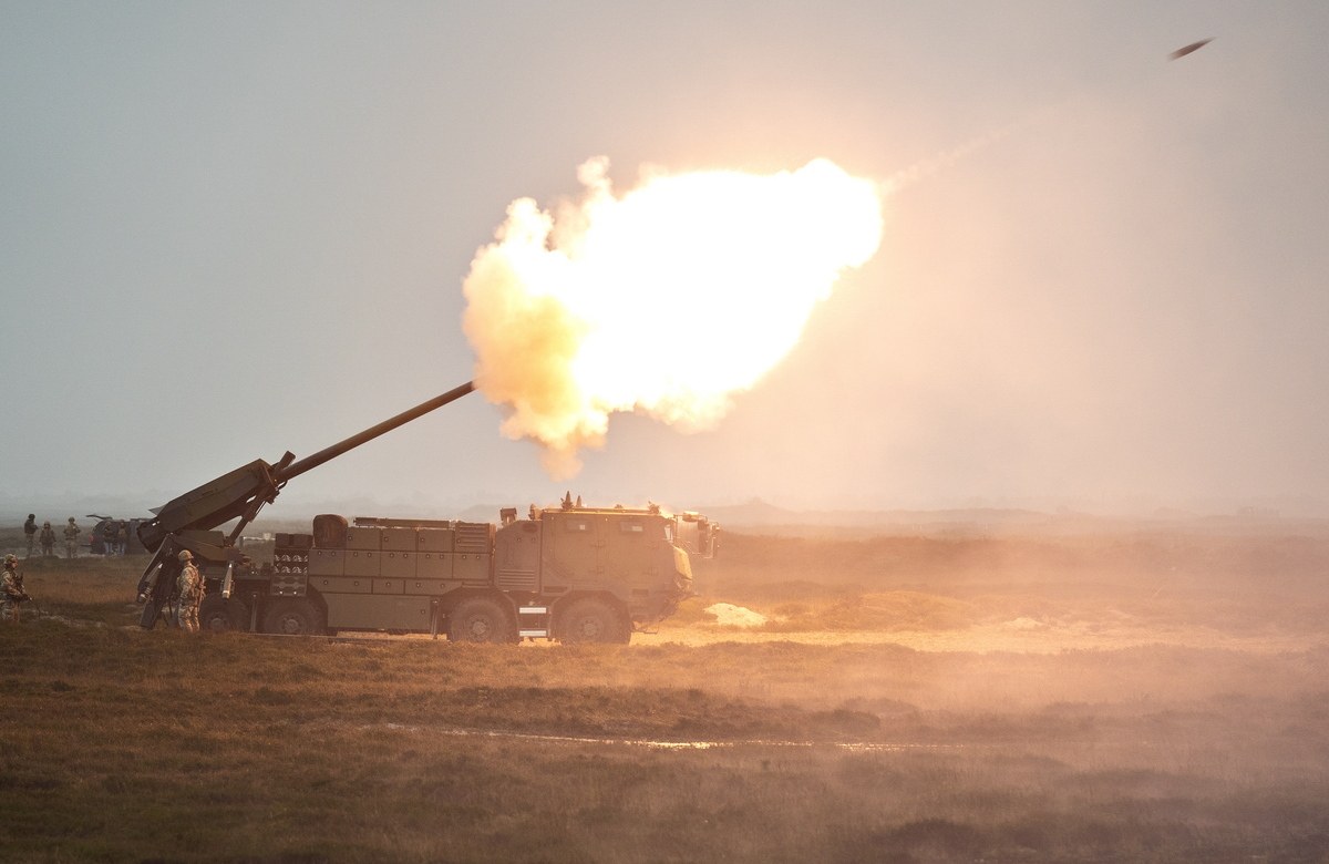 Με πυραύλους μεγάλου βεληνεκούς σφυροκοπά την Κριμαία η Ουκρανία