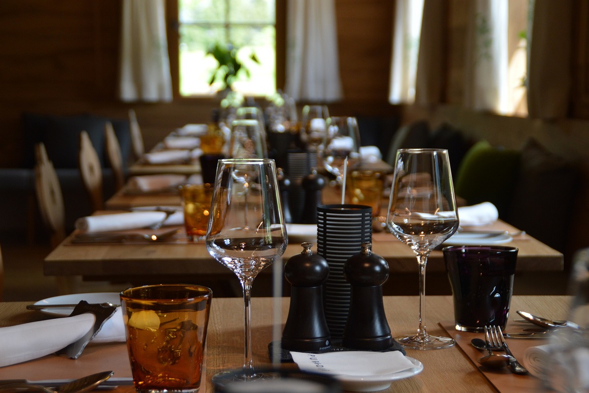 Τα ιδανικά εστιατόρια για business lunch στο κέντρο της Αθήνας