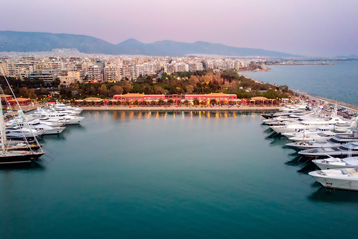 Ζεν με φόντο mega yachts: Περάσαμε ένα ολόκληρο 24ώρο στη Μαρίνα Φλοίσβου