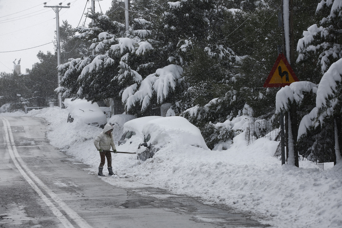 Η κακοκαιρία “Μπάρμπαρα” θα φέρει νέες χιονοπτώσεις από αργά το απόγευμα