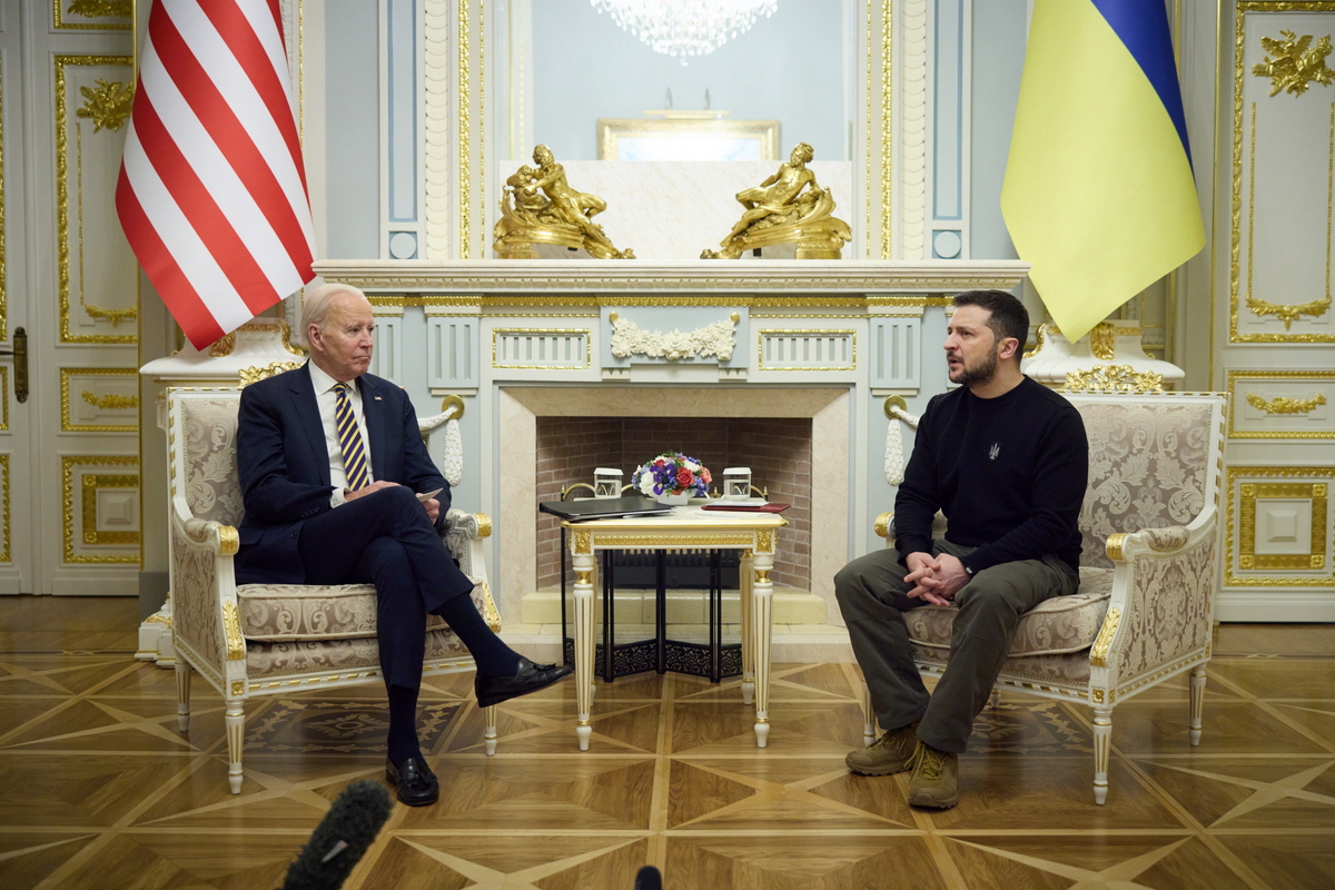 Μπαίντεν στο Κίεβο: Η Μόσχα γνώριζε την επίσκεψη για να μην οδηγηθούμε σε πόλεμο ΗΠΑ-Ρωσίας