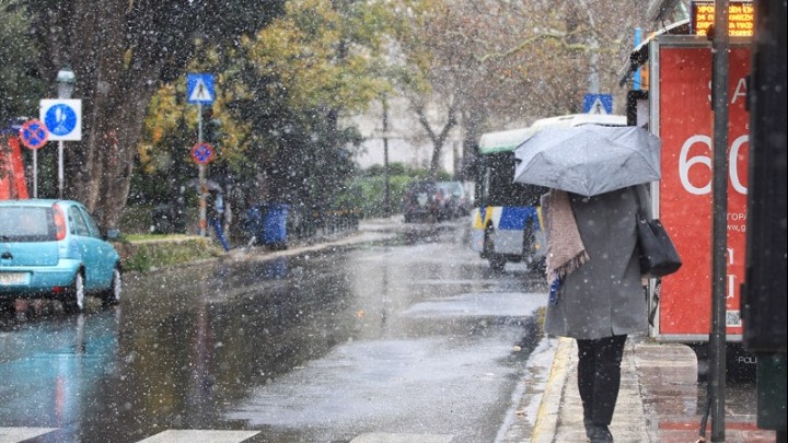 Κακοκαιρία Μπάρμπαρα: Κλειστά τα εμπορικά καταστήματα σε περιοχές της Αττικής τη Δευτέρα