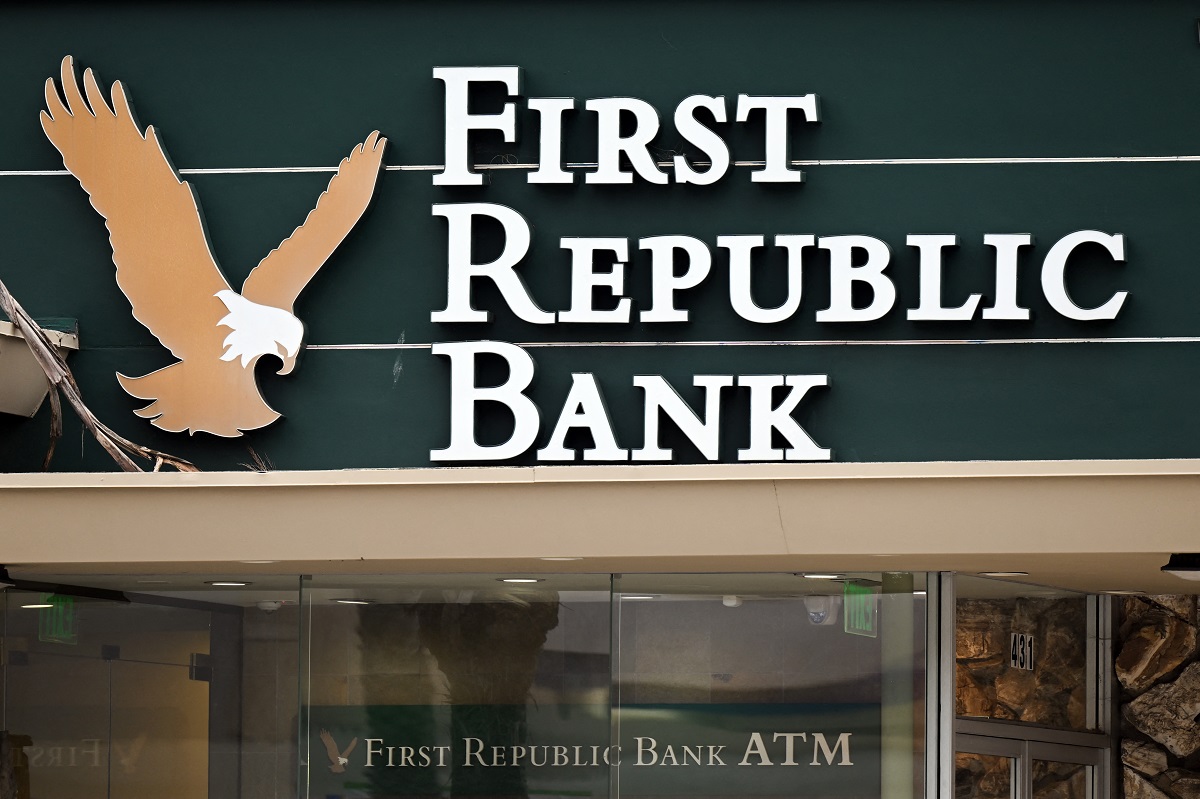 Υπό διαπραγμάτευση συμφωνία για τη διάσωση της αμερικανικής First Republic Bank