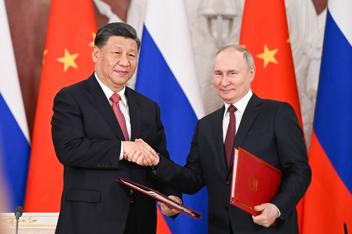 Πούτιν και Σι κατοχυρώνουν την ρωσοκινεζική σύμπραξη