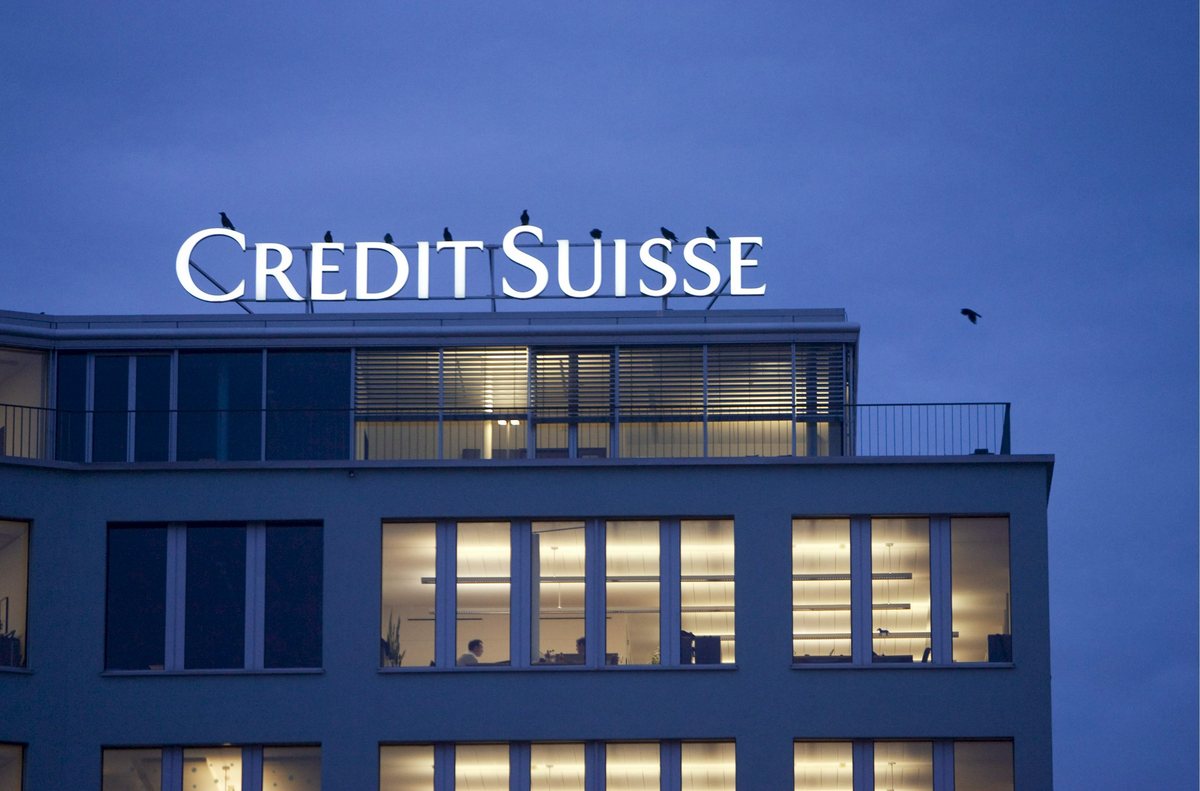 Κατακρημνίζεται σήμερα η μετοχή της Credit Suisse