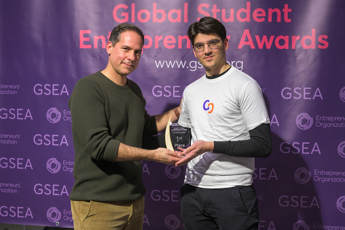 Aντώνης Πολίτης: Ποιος είναι ο φοιτητής που κέρδισε τον Εθνικό Διαγωνισμό για τα Global Student Entrepreneur Awards