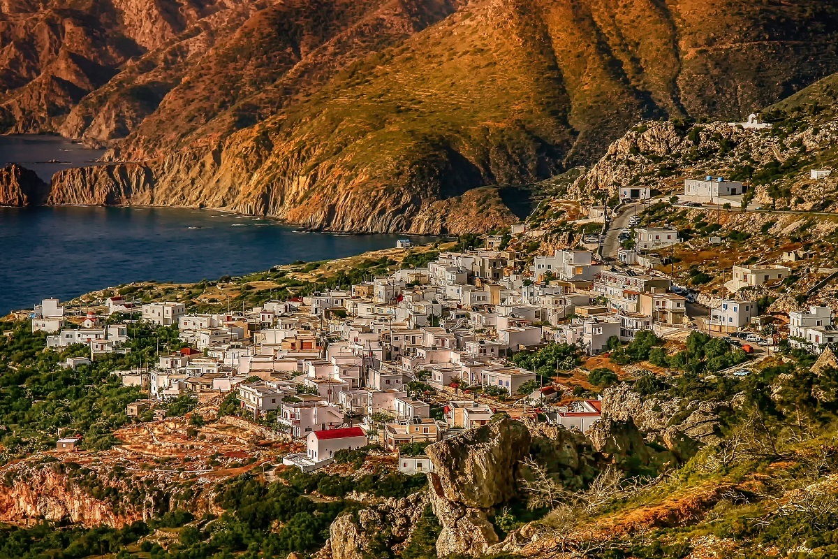 Ποιο ελληνικό νησί βρέθηκε στους κορυφαίους εναλλακτικούς προορισμούς του κόσμου