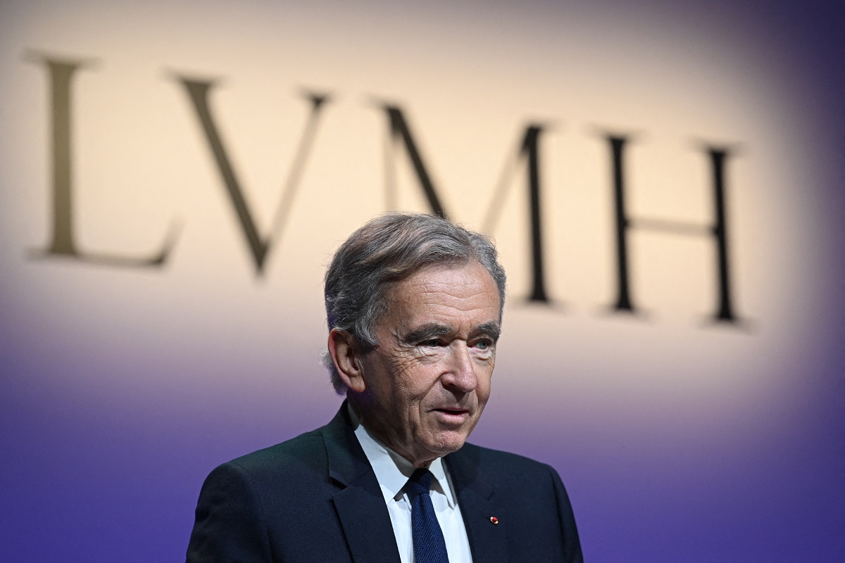 LVMH: Ο γαλλικός «γίγαντας» γίνεται η πρώτη ευρωπαϊκή εταιρεία που ξεπερνά τα 500 δισ. δολάρια σε κεφαλαιοποίηση