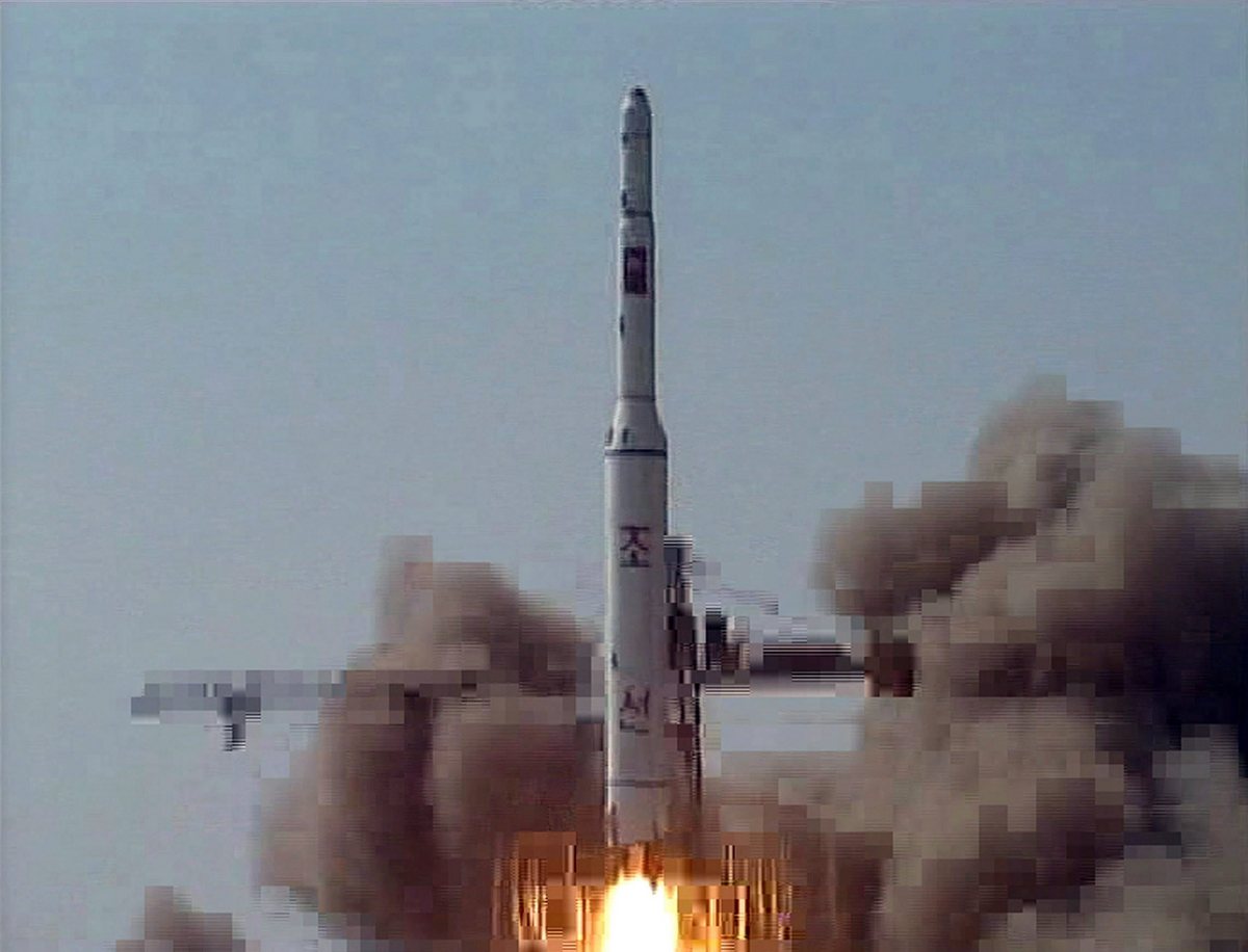 Οι παταγώδεις αποτυχίες της Βόρειας Κορέας να εκτοξεύσει βαλλιστικούς πυραύλους και δορυφόρους