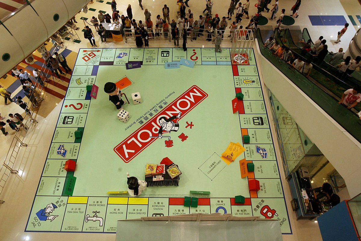 Ο δημιουργός της Monopoly ποντάρει περισσότερα στις πωλήσεις παιχνιδιών σε ενήλικες παρά στα παιδιά