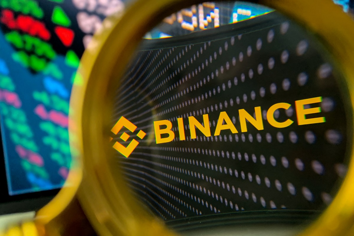 Τεκτονικές αλλαγές στα cryptos: Η Binance US σταματά να συναλλάσσεται σε δολάρια