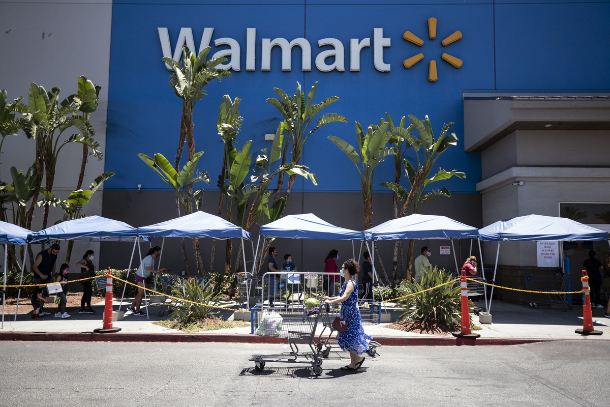 Η Walmart μετατρέπει τα καταστήματά της σε τουριστικό αξιοθέατο – Λανσάρει VIP ξεναγήσεις για ξένους επισκέπτες