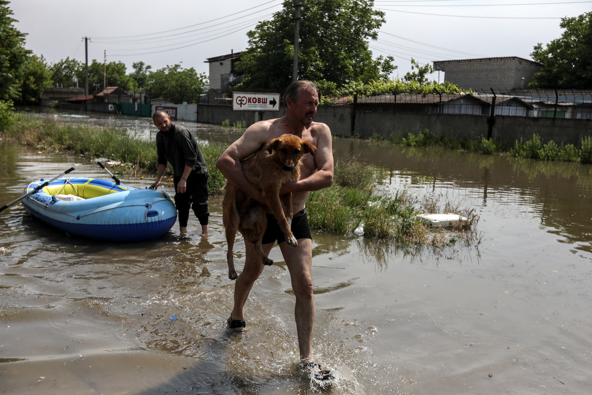 Η επισιτιστική ασφάλεια και πάλι στο επίκεντρο εξαιτίας των πλημμυρών από το φράγμα Καχόβκα