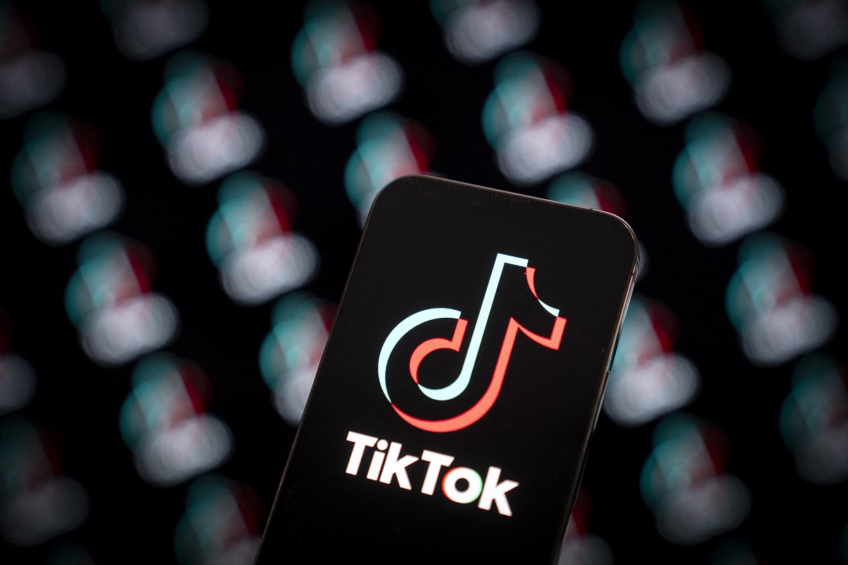 «Το TikTok τάσσεται κατά της τρομοκρατίας» – Η πλατφόρμα λαμβάνει μέτρα για την αντιμετώπιση της παραπληροφόρησης