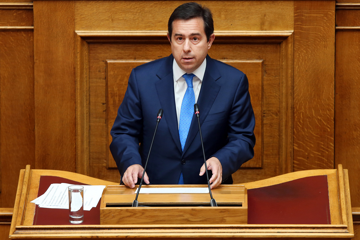 Παραιτήθηκε ο υπουργός Προστασίας του Πολίτη Νότης Μηταράκης