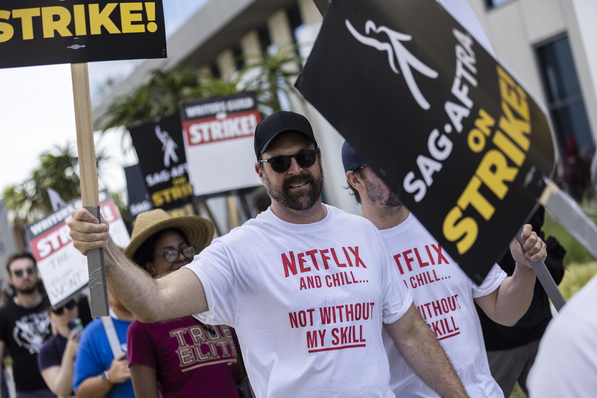 Απεργία στο Χόλιγουντ: Δεν συμφώνησαν οι ηθοποιοί με τα στούντιο – «Πολύ μεγάλο το χάσμα»