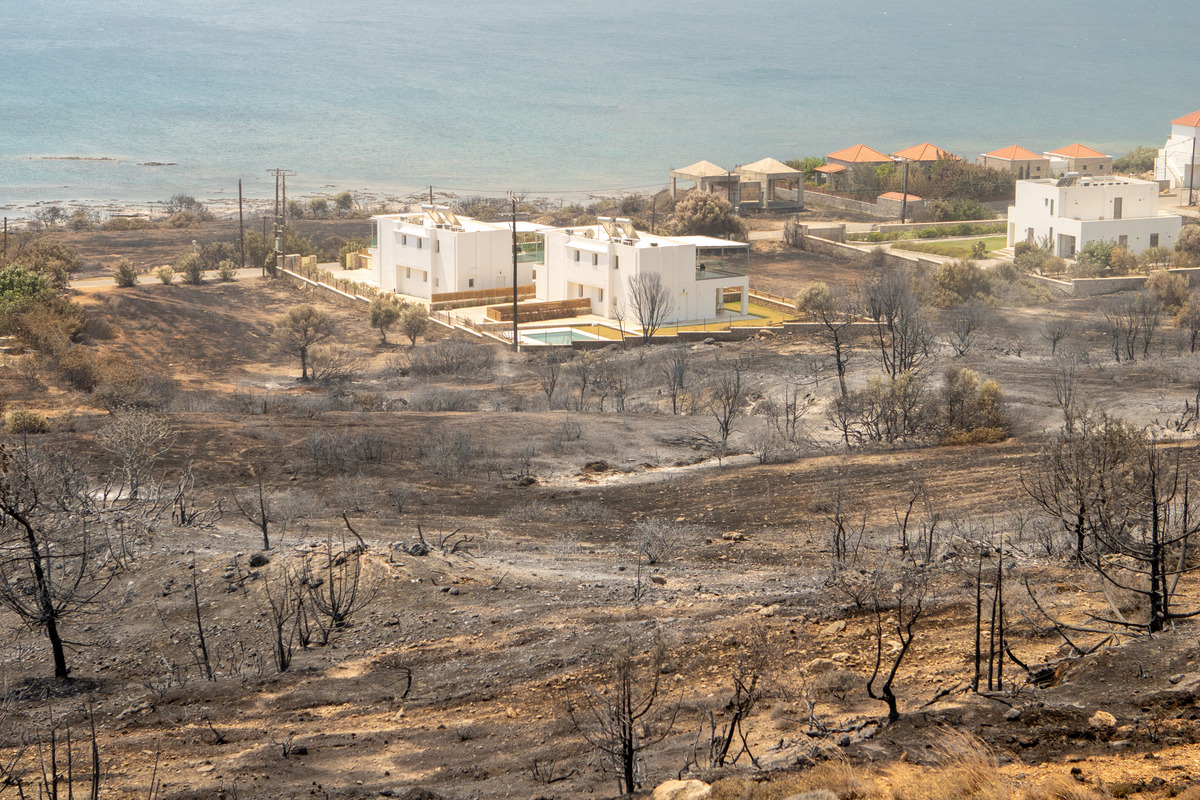 Αποζημιώσεις – ΕΛΓΑ: 16 εκατ. ευρώ για τις ζημιές του 2023 από τις πυρκαγιές σε Ρόδο, Μαγνησία και Έβρο