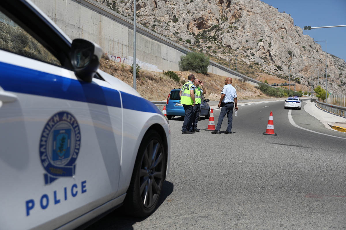 Άνοιξε η νέα εθνική οδός Αθηνών-Κορίνθου στο ρεύμα προς Αθήνα