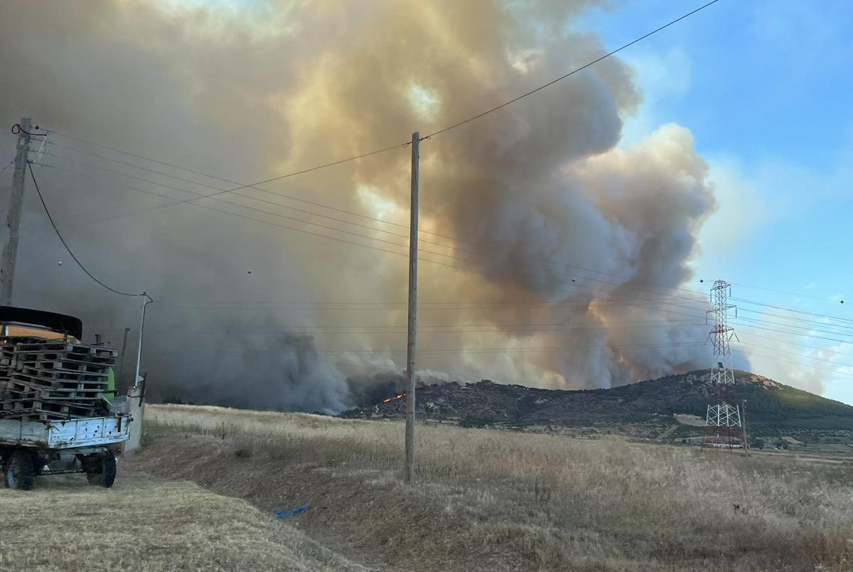 Πολύ υψηλός κίνδυνος πυρκαγιάς και αύριο για Στερεά Ελλάδα και Αττική