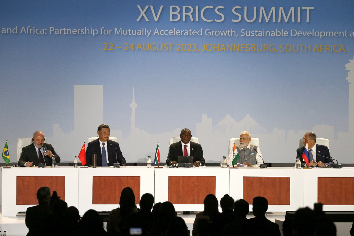 Αργεντινή και Σαουδική Αραβία δημιουργούν στενότερους δεσμούς με τους BRICS