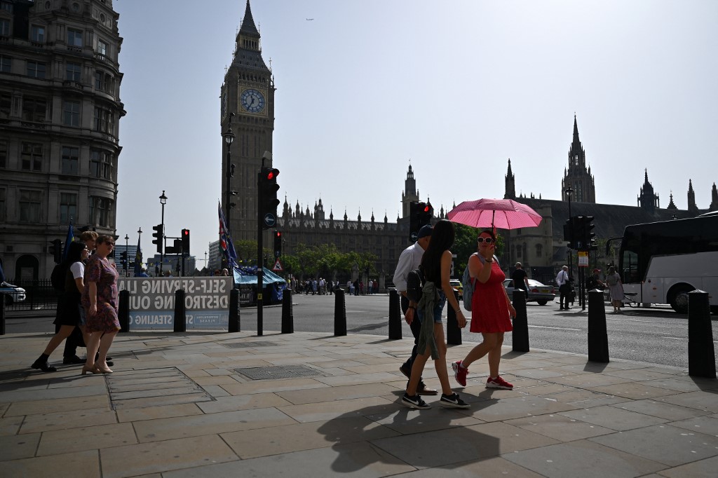 Η κλιματική αλλαγή «έδειξε τα δόντια της» στη Βρετανία το 2023