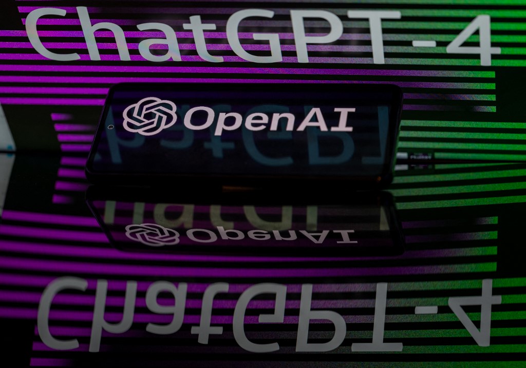Αλλάζει τους όρους του «παιχνιδιού» η OpenAI – Σκέψεις για ανάπτυξη των δικών της τσιπ τεχνητής νοημοσύνης