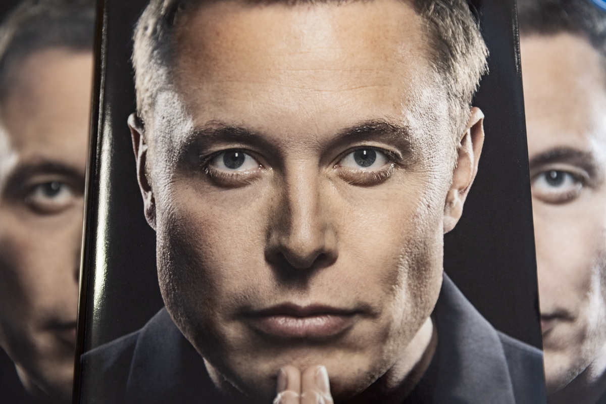 Τι σημαίνει για την Tesla η επίσκεψη Έλον Μασκ στο Πεκίνο – Πώς «ξεκλειδώνει» την αυτοκινητοβιομηχανία