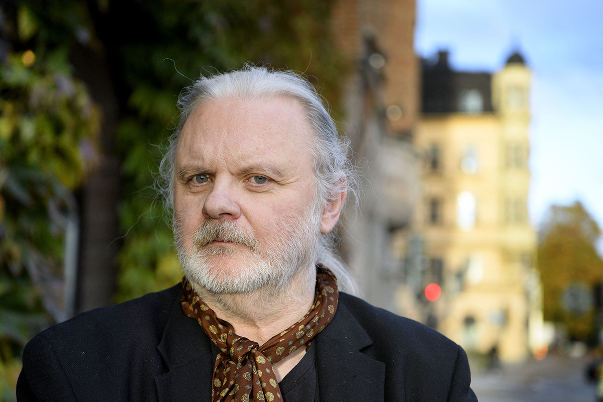 Γιον Φόσε: Ο Νορβηγός συγγραφέας που διέψευσε τις προβλέψεις και βραβεύθηκε με το Νόμπελ Λογοτεχνίας 2023