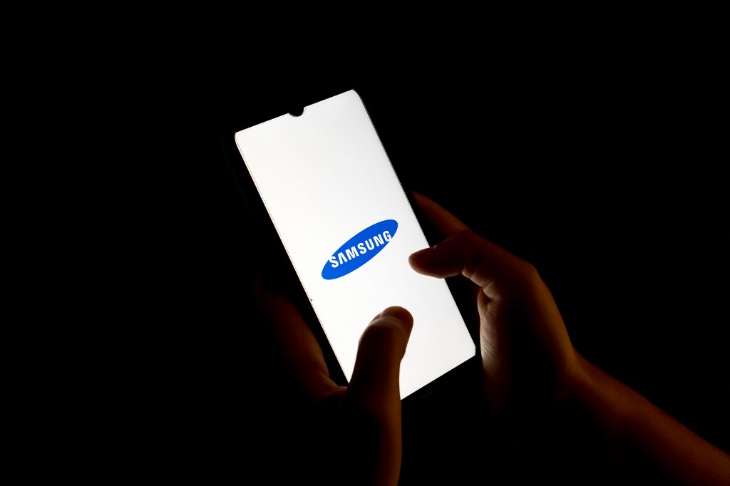 Σε… ρυθμούς AI και η Samsung – Προσθέτει real time μετάφραση στο νέο μοντέλο smartphone