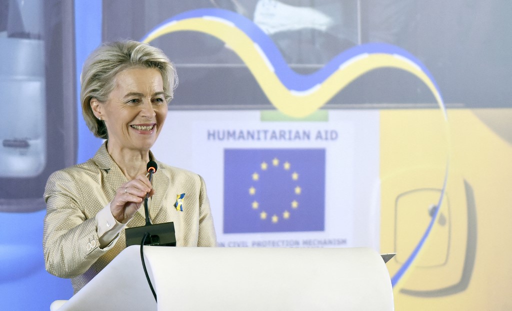«Σήμερα είναι μια ιστορική ημέρα» – Η ΕΕ ξεκινά ενταξιακές διαπραγματεύσεις με την Ουκρανία