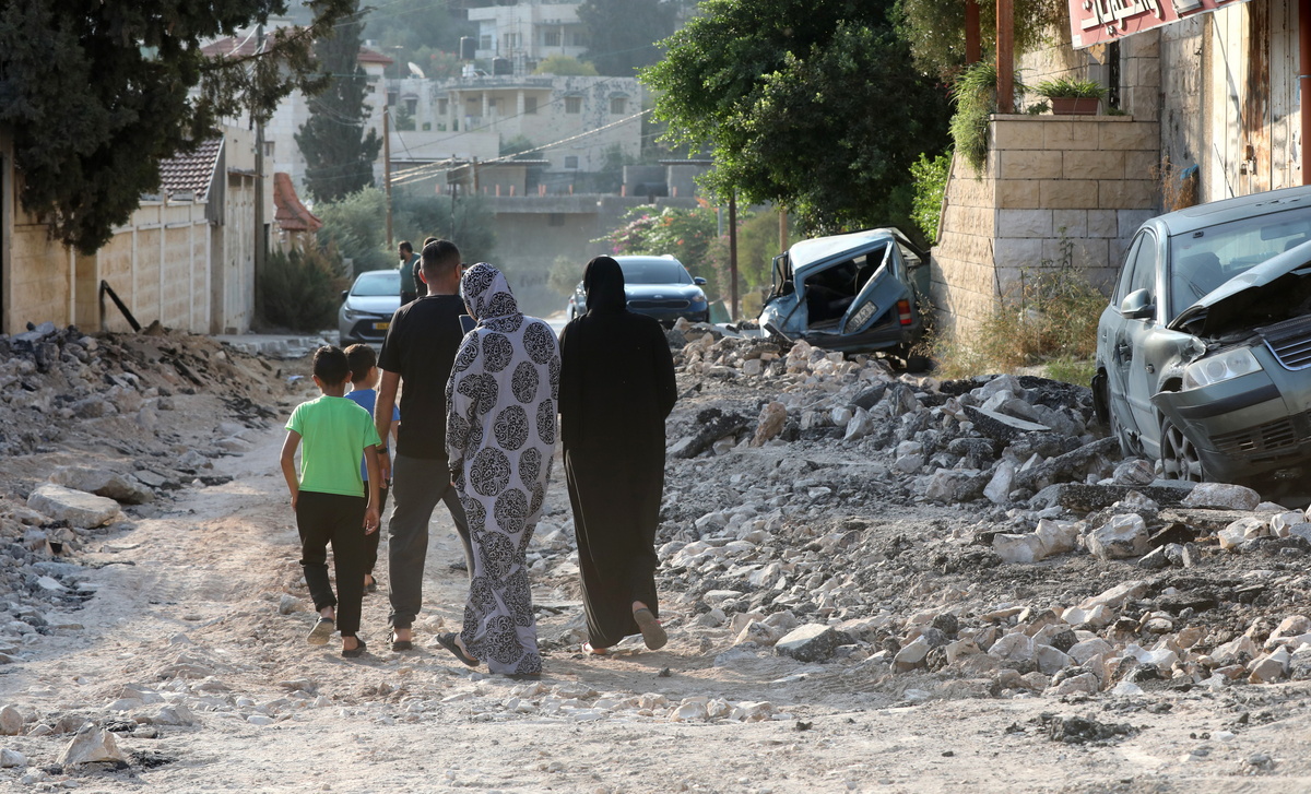 Γάζα: 12 Έλληνες απομακρύνθηκαν με ασφάλεια από το πέρασμα της Ράφα