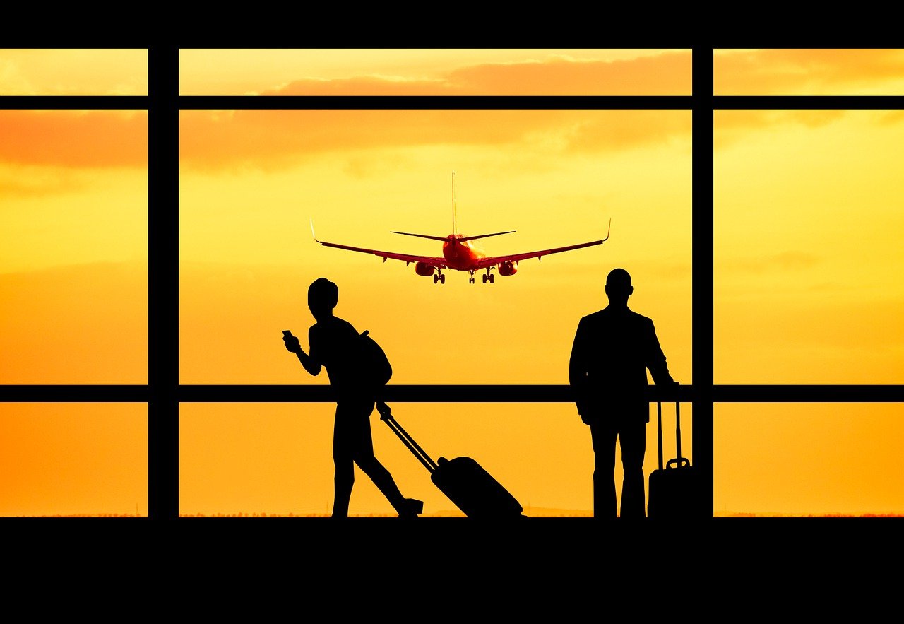 Στα… ύψη η επιβατική κίνηση στα αεροδρόμια της χώρας τον Οκτώβριο – Σημαντική αύξηση στο 10μηνο