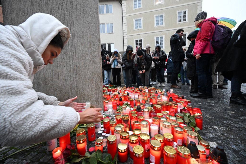 Πράγα: 14 οι νεκροί – Αυτοκτόνησε ο δράστης – Η τσεχική αστυνομία ενισχύει τα μέτρα ασφαλείας