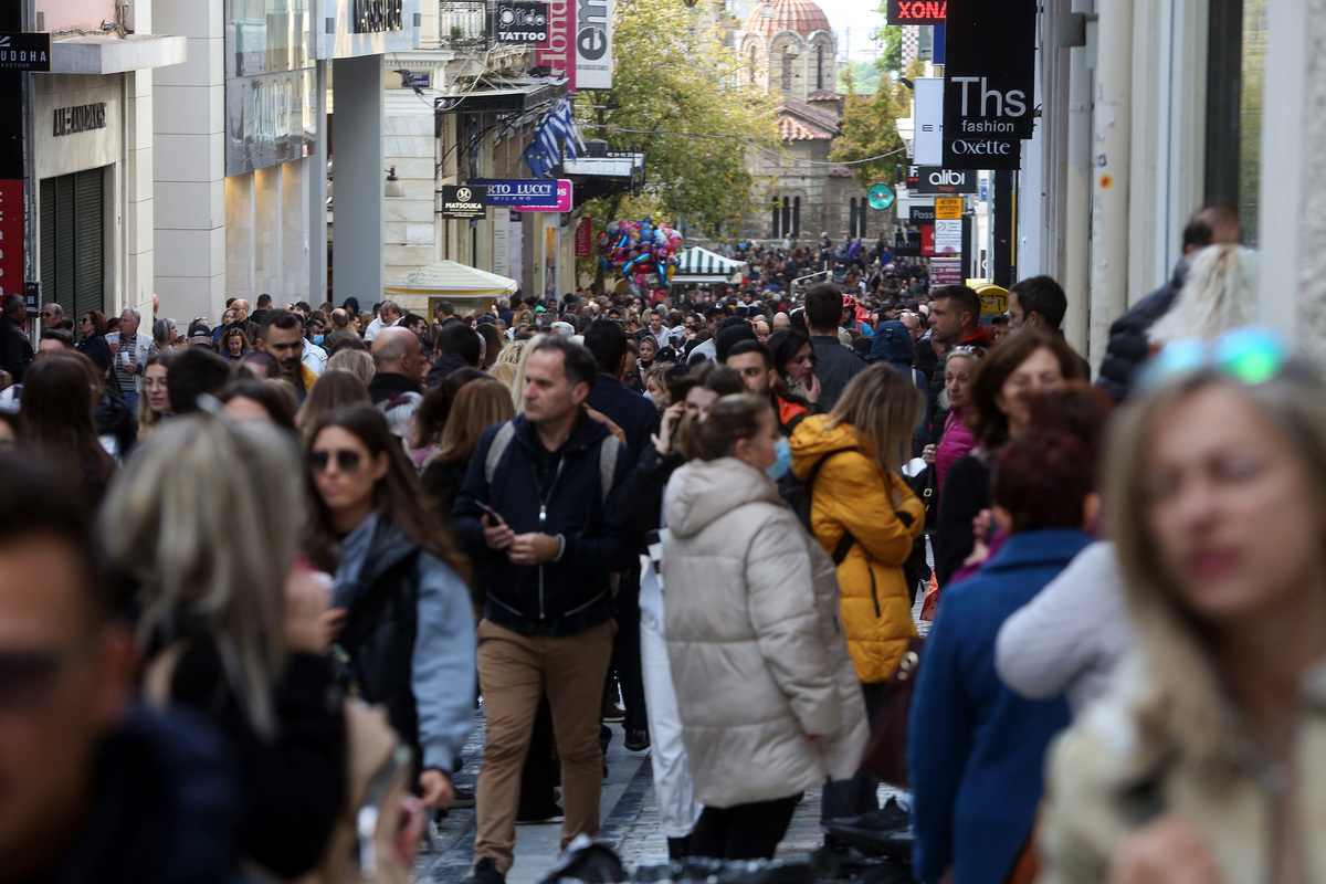 Αισιόδοξία Κορκίδη: «Θα ξεπεράσει τα 4 δισ. ευρώ ο τζίρος του λιανεμπορίου τον Δεκέμβριο»